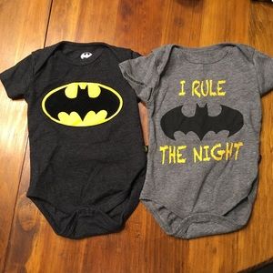 Set of 2 Batman baby boy onesies 3-6 month